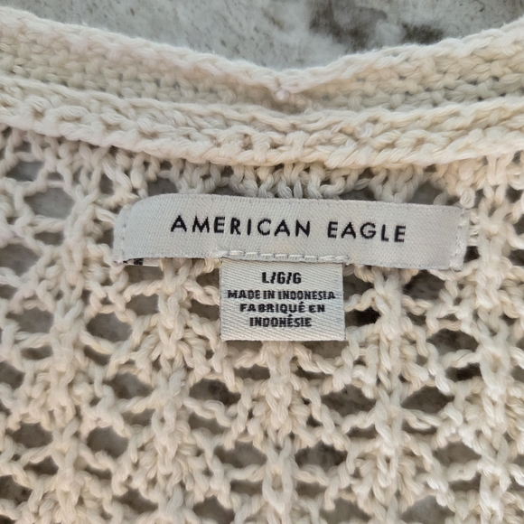 EUC American Eagle Women's Cream Crochet Knit Cardigan Sweater. Size L - Picture 7 of 8